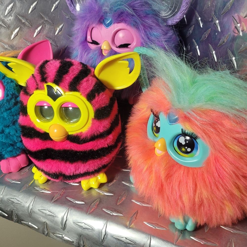 Furby Toy Collection - Picture 8 of 8